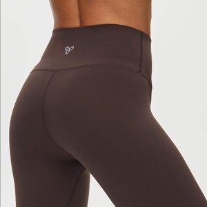 Aritiza X TNA leggings - brown grey color. Size M